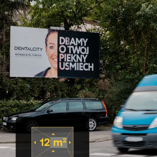 billboard wawrzyniaka róg skarbowców ul. Skarbowców / Wawrzyniaka Wrocław - kierunek Bielany Wr. (po stronie SP. 61) 5,04 x 2,38 m.