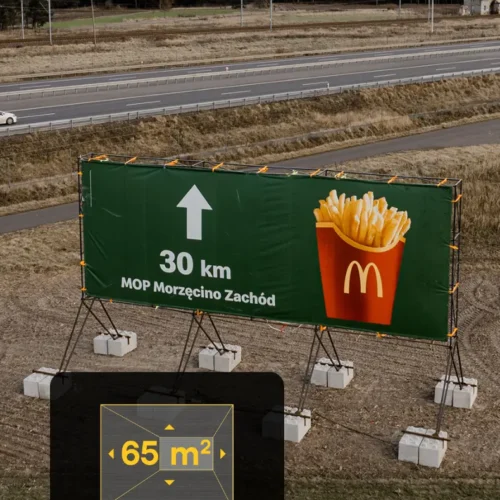 S-5 Pakówka (zachód, widok Poznań - Wrocław), 13 x 5 m. S-5 Pakówka (zachód, widok Poznań - Wrocław), 13 x 5 m. baner